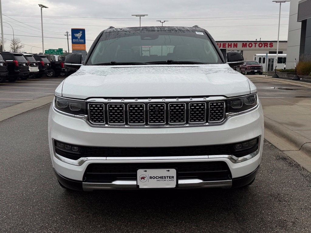 2023 Jeep Grand Wagoneer Base