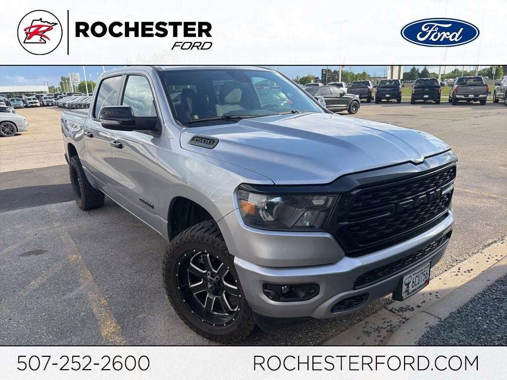2023 RAM 1500 Big Horn/Lone Star 4x4 Crew Cab 5'7's photo