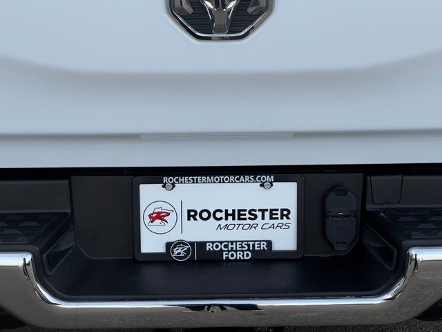 2022 RAM 1500 Laramie w/ Blindspot Detection + Heated Steering Wheel