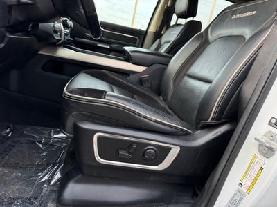 2022 RAM 1500 Laramie w/ Blindspot Detection + Heated Steering Wheel
