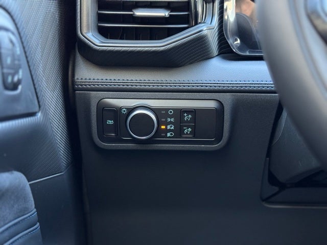 2025 Ford Mustang Dark Horse w/Handling Package