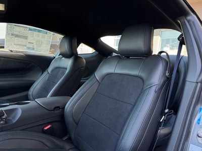 2025 Ford Mustang Dark Horse w/Handling Package