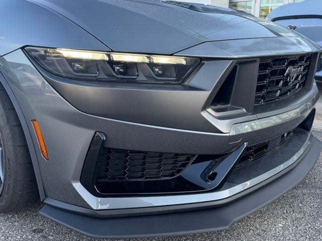 2025 Ford Mustang Dark Horse w/Handling Package