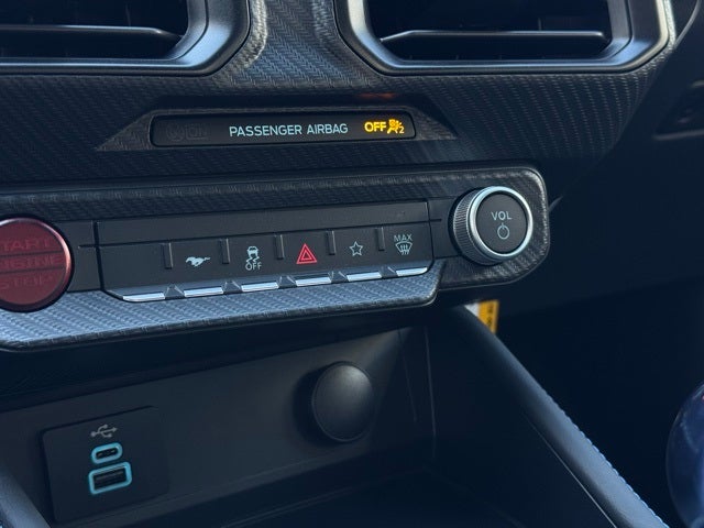 2025 Ford Mustang Dark Horse w/Handling Package