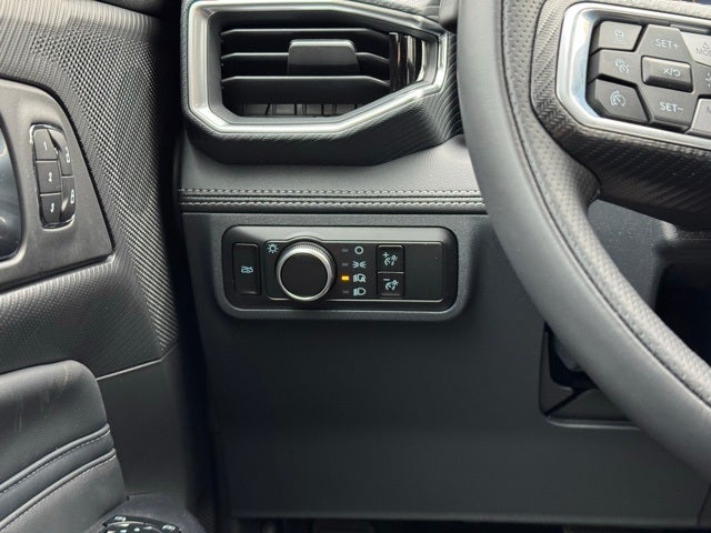 2025 Ford Mustang GT Premium w/Active Valve Exhaust + B&O Sound System