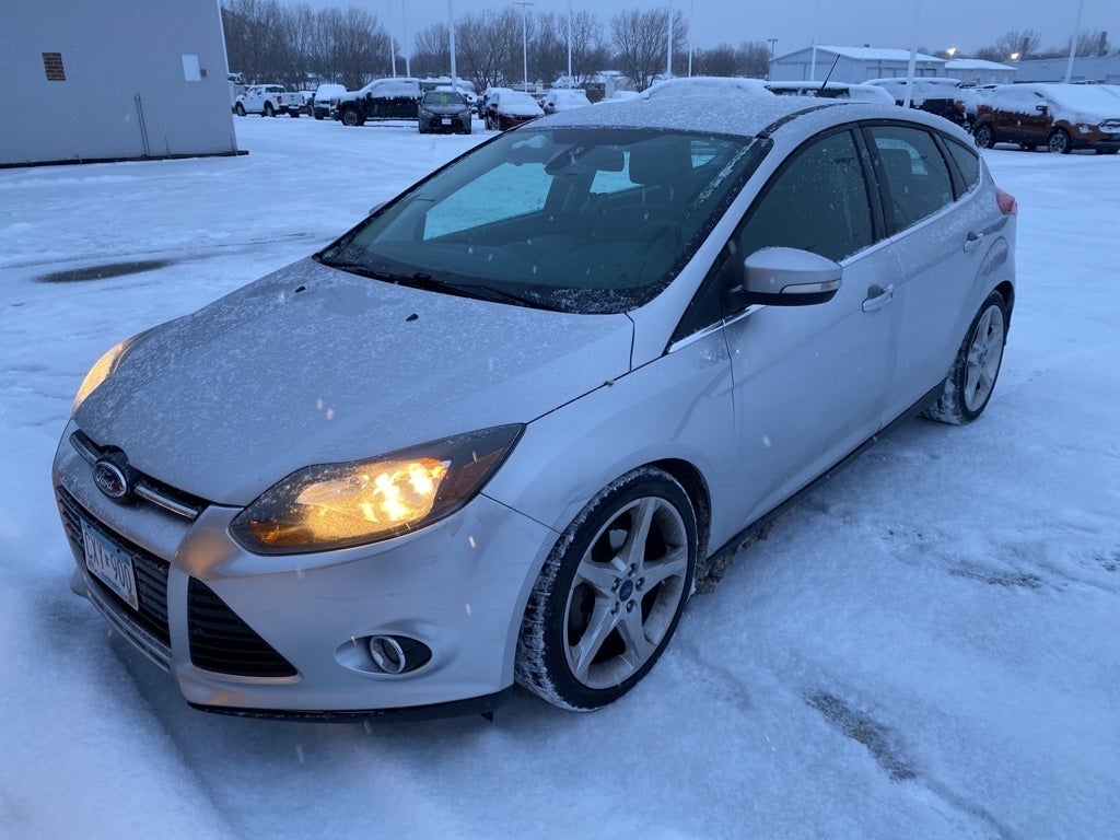 Used 2012 Ford Focus Titanium with VIN 1FAHP3N26CL313685 for sale in Rochester, Minnesota
