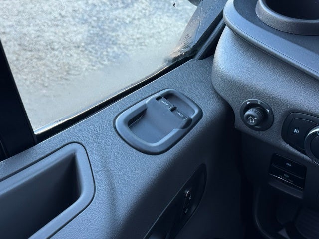 2025 Ford Transit-350 XLT 15 Passenger