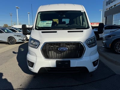 2025 Ford Transit-350 XLT 15 Passenger