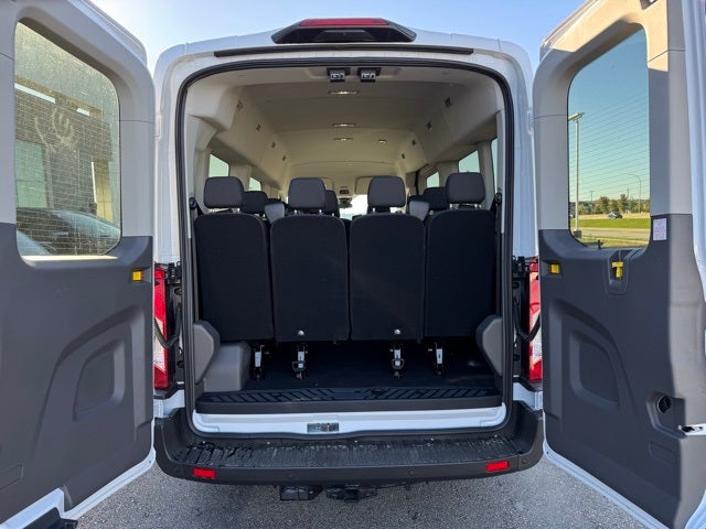 2025 Ford Transit-350 XLT 15 Passenger