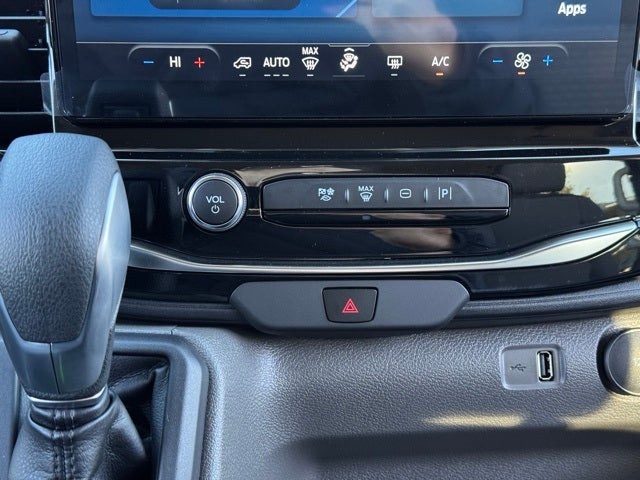 2025 Ford Transit-350 XLT 15 Passenger