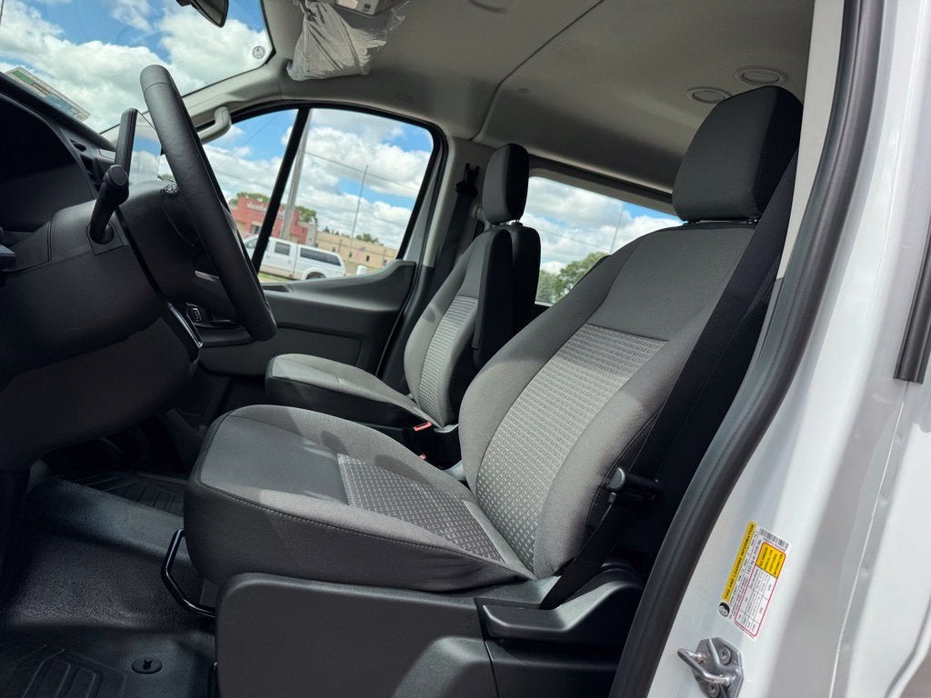 2027 Ford Transit-350 XL
