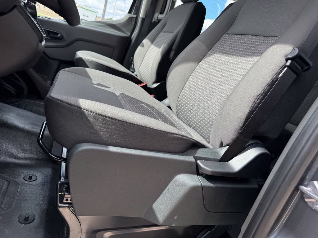 2027 Ford Transit-350 XL