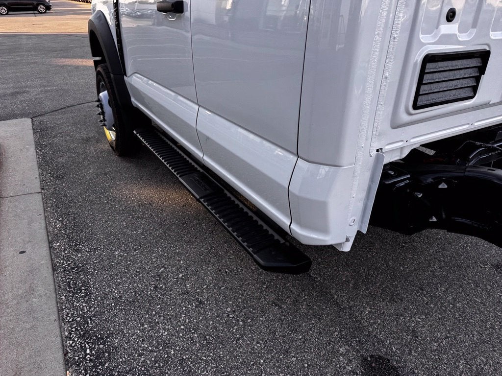 2027 Ford F-550SD XL DRW