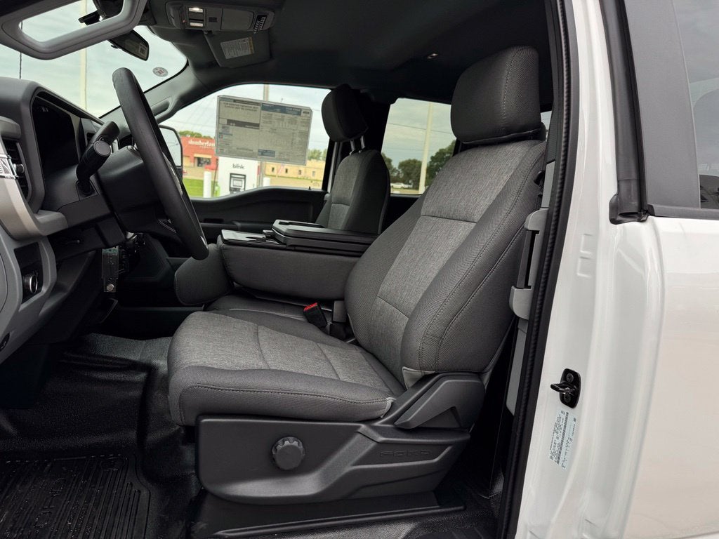 2027 Ford F-550SD XL DRW
