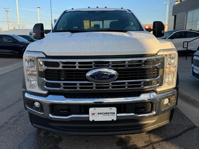 2026 Ford F-550SD w/ Chrome Pkg DRW