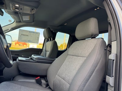 2026 Ford F-550SD w/ Chrome Pkg DRW