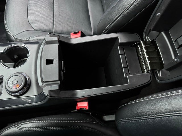 2018 Ford Explorer Limited w/ Heated Steering Wheel + Front 180 Camera