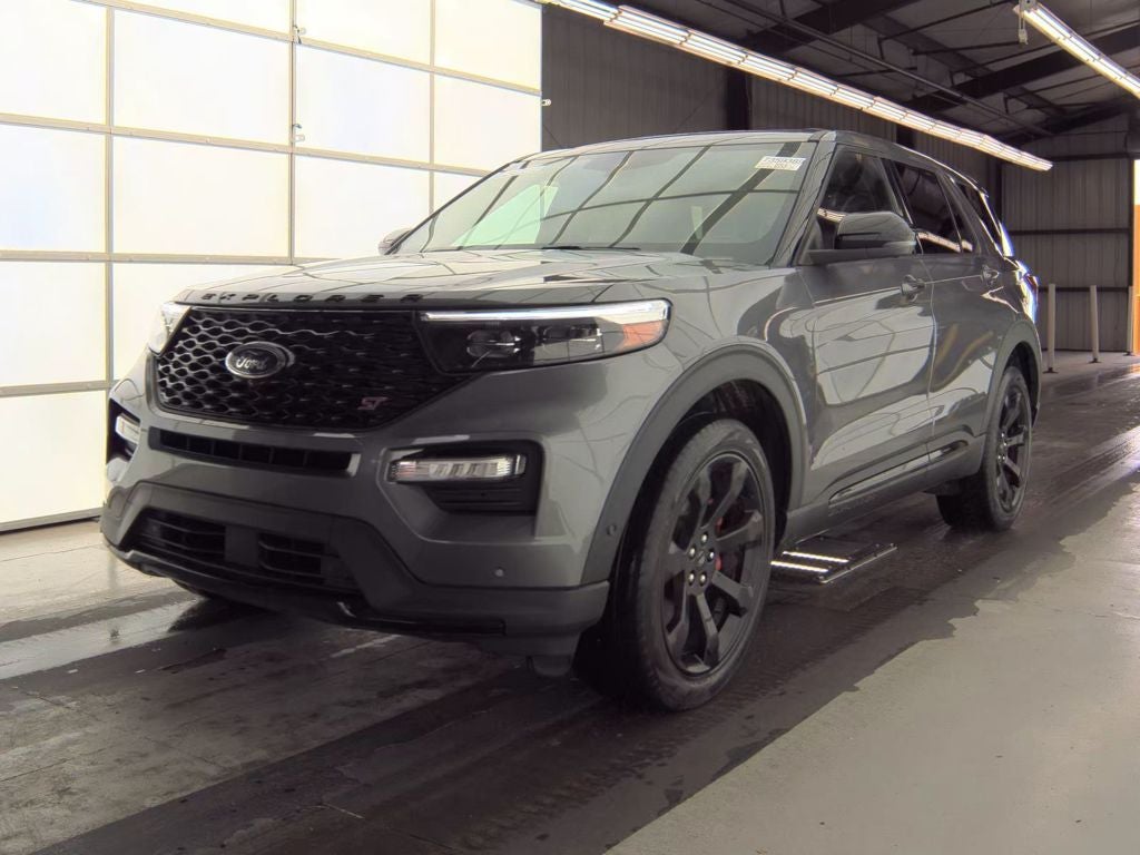 Used 2022 Ford Explorer ST with VIN 1FM5K8GC6NGA26031 for sale in Rochester, Minnesota