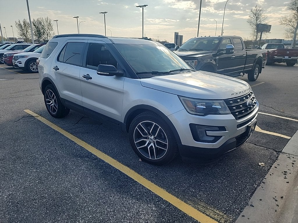 2016 Ford Explorer Sport