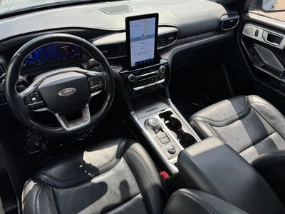 2021 Ford Explorer Platinum