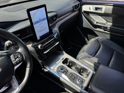 2021 Ford Explorer Platinum