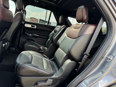 2021 Ford Explorer Platinum