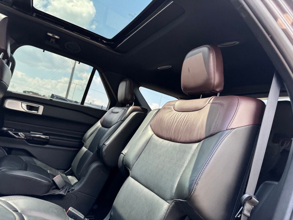 2021 Ford Explorer Platinum