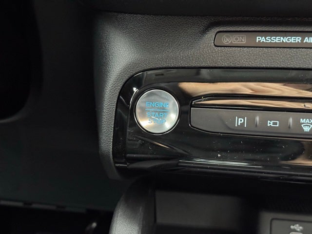 2026 Ford Escape Plug-In Hybrid Base w/Tow Pkg + 360 Camera