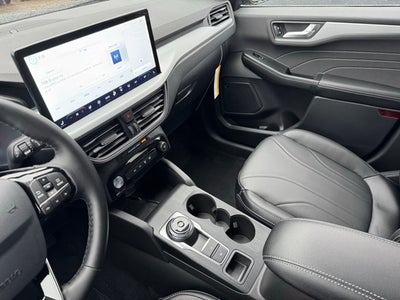 2026 Ford Escape Plug-In Hybrid Base w/Tow Pkg + 360 Camera