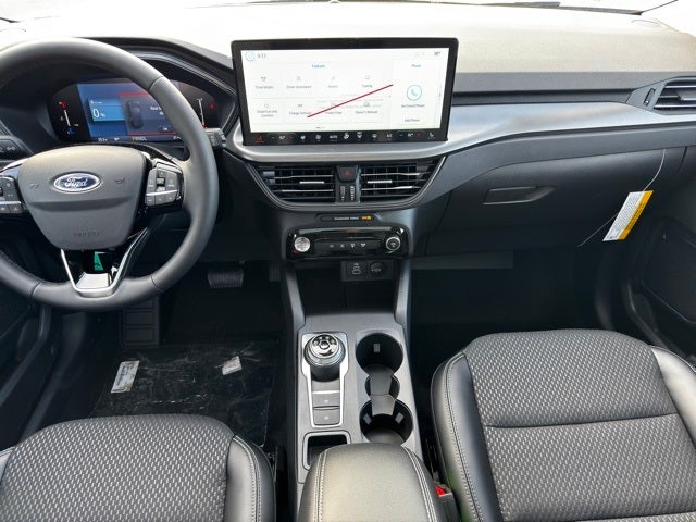 2026 Ford Escape Plug-In Hybrid Base w/ Tow Pkg & Panoramic Roof