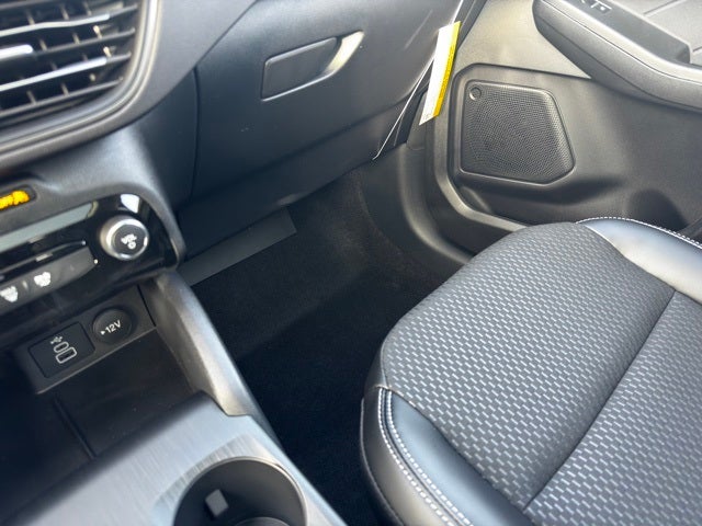 2026 Ford Escape Plug-In Hybrid Base w/ Tow Pkg & Panoramic Roof