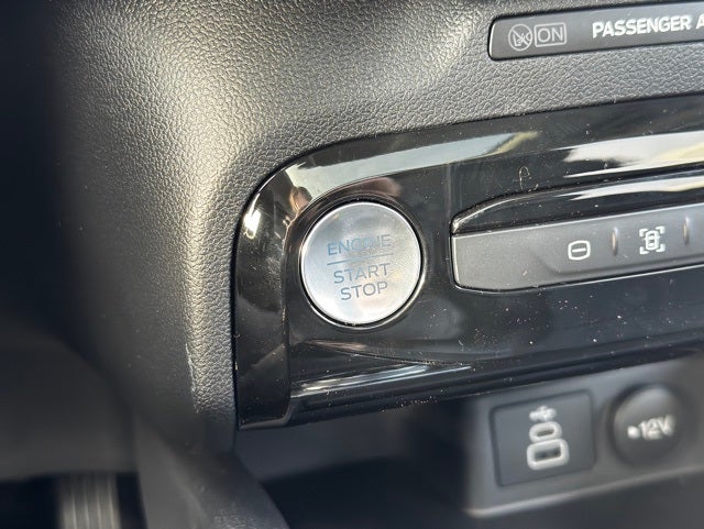 2026 Ford Escape Plug-In Hybrid Base w/ Tow Pkg & Panoramic Roof