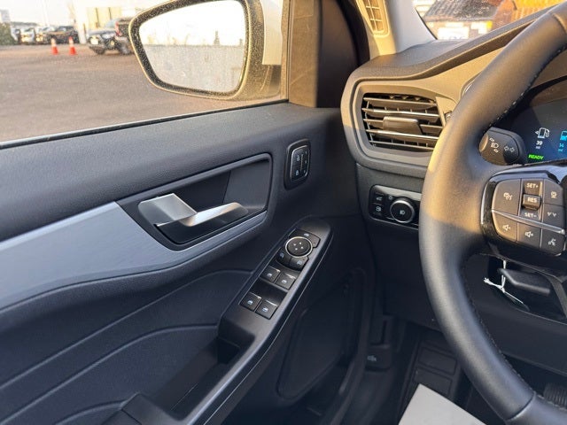 2025 Ford Escape Plug-In Hybrid Base w/Panoramic Vista Roof + 360 Camera