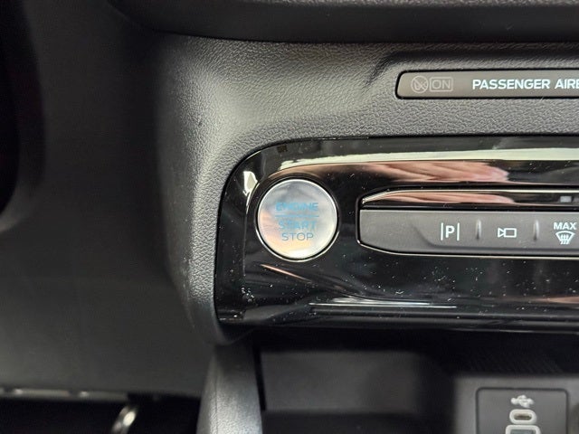 2026 Ford Escape Plug-In Hybrid Base w/Panoramic Moonroof + 360 Camera