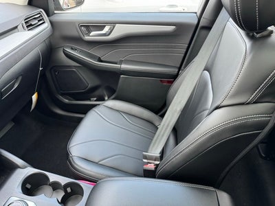 2026 Ford Escape Plug-In Hybrid Base w/Panoramic Moonroof + 360 Camera