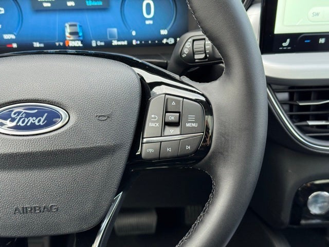 2026 Ford Escape Plug-In Hybrid Base w/Panoramic Moonroof + 360 Camera