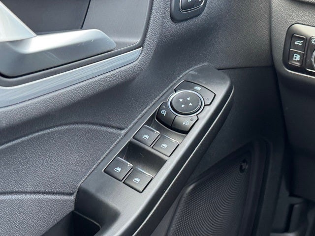 2026 Ford Escape Plug-In Hybrid Base w/Panoramic Moonroof + 360 Camera