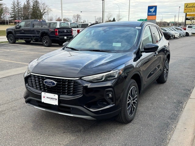 2026 Ford Escape Plug-In Hybrid Base w/Panoramic Moonroof + 360 Camera