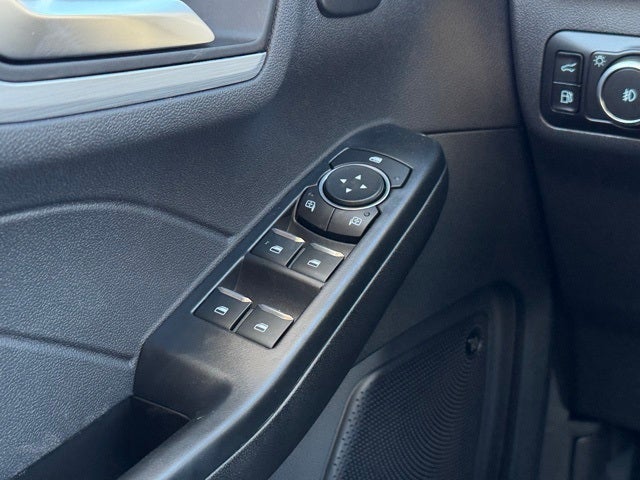 2026 Ford Escape Plug-In Hybrid Base w/ Tech Pkg & Tow Pkg