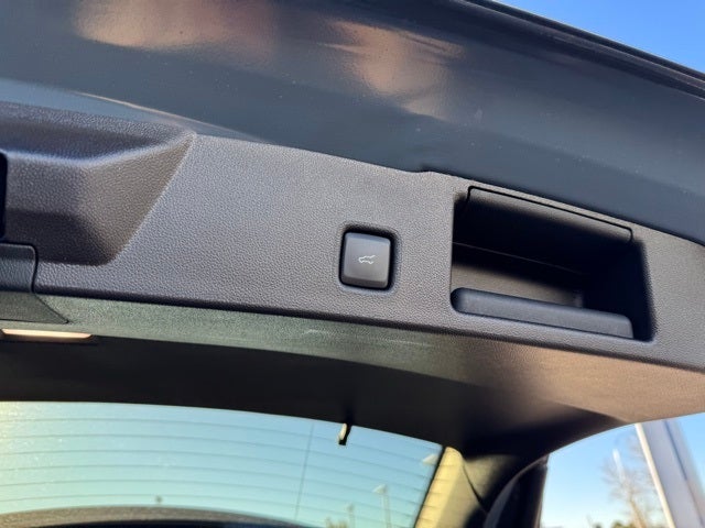 2026 Ford Escape Plug-In Hybrid Base w/ Tech Pkg & Tow Pkg