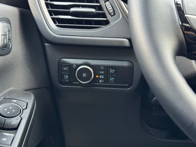 2025 Ford Escape Plug-In Hybrid Base w/ Panoramic Vista Roof + 360 Camera