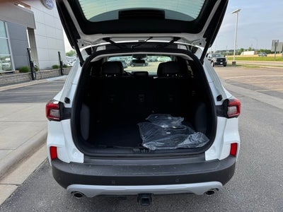 2025 Ford Escape Plug-In Hybrid Base w/ Panoramic Vista Roof + 360 Camera