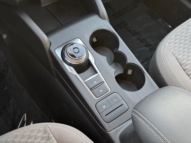 2020 Ford Escape SE w/ Panoramic Moonroof