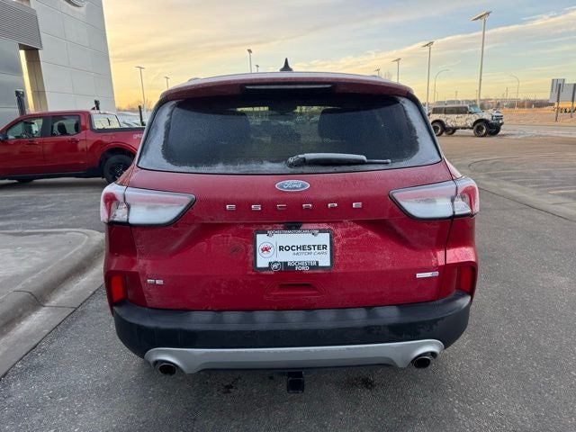 2020 Ford Escape SE w/ Panoramic Moonroof