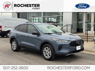 2026 Ford Escape Active w/Heated Steering Wheel + Adaptive Cruise