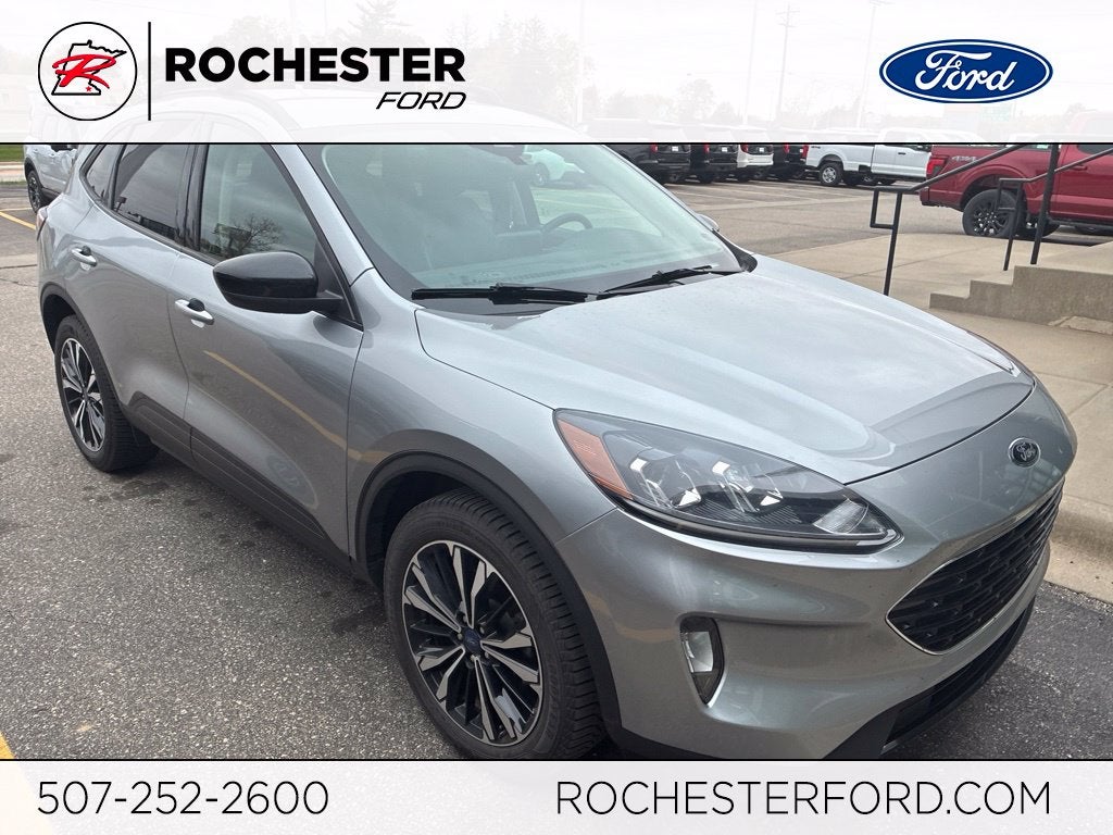 2022 Ford Escape SEL w/Adaptive Cruise + Tow Pkg