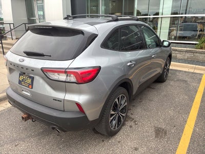 2022 Ford Escape SEL w/Adaptive Cruise + Tow Pkg