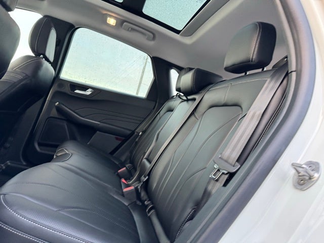 2026 Ford Escape Hybrid Platinum