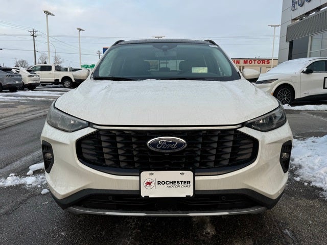 2026 Ford Escape Hybrid Platinum