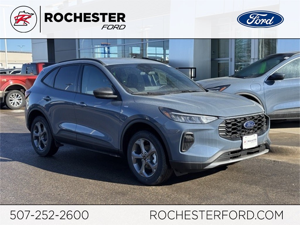 2026 Ford Escape ST-Line w/Heated Steering Wheel + Adaptive Cruise Control